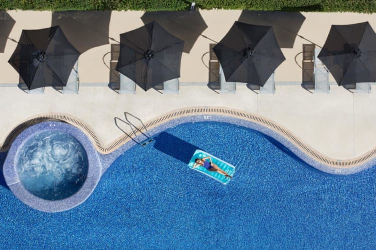 Las Gaviotas Suites Hotel aerial pool shot